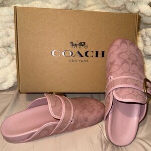 New Coach Archival Buckle clog in signature Jacquard canvas 9 pink carnation